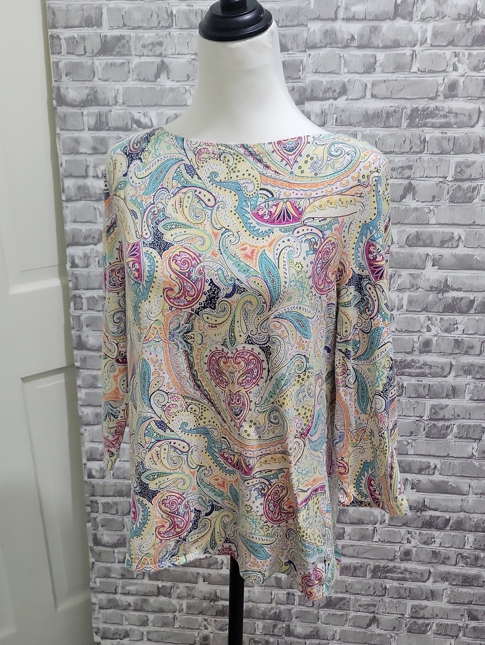 Talbots Blue, Yellow Multicolor Paisley 3/4 Sleeve TEE, Size M Top
